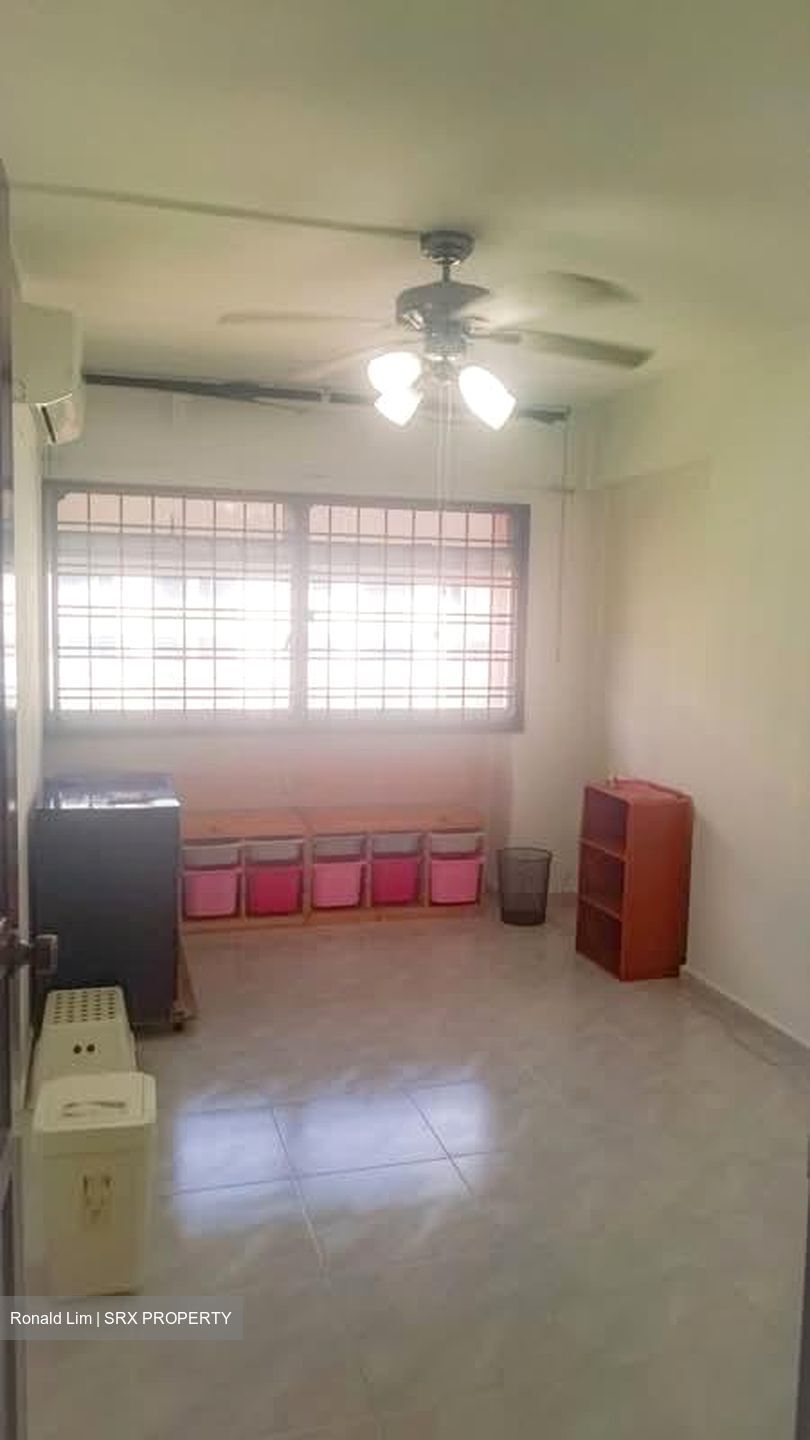 Blk 30A Holland Close (Queenstown), HDB 4 Rooms #559700871